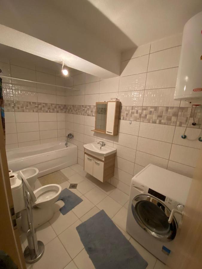 Violin 2 Bedroom Apartment Downtown Prizren Eksteriør billede