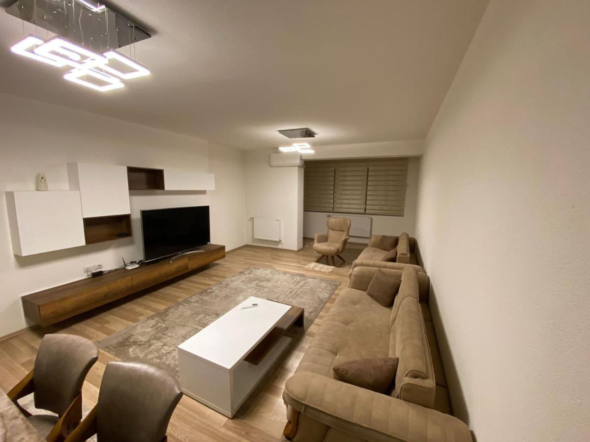 Violin 2 Bedroom Apartment Downtown Prizren Eksteriør billede